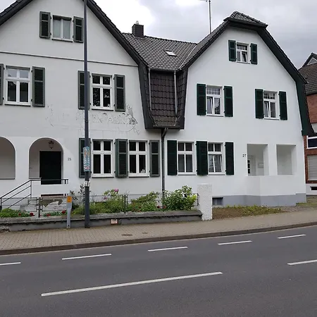 Apartment Haus Roy
